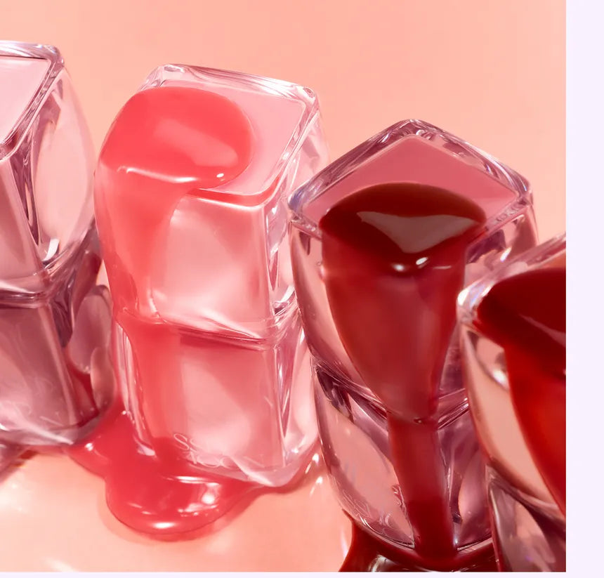 Veil Glow Lip Tint – Rozjasňující tint na rty